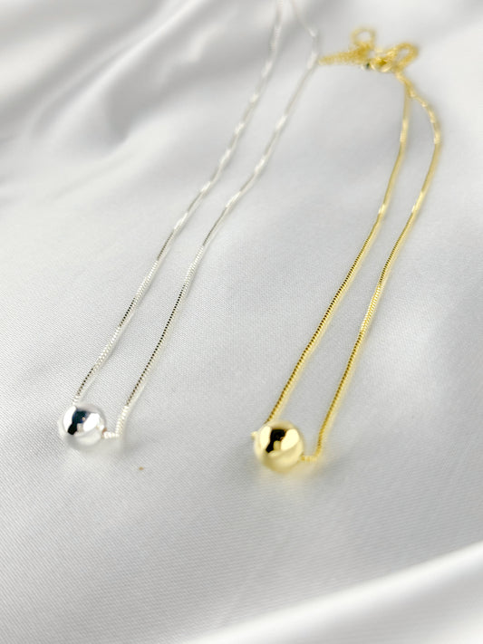 Collar Esfera Dorado